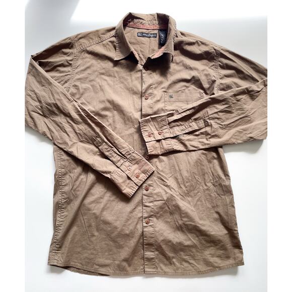 Men's Ambiguous Camel Colored Button Down Casual Shirt Size Large - Picture 1 of 6